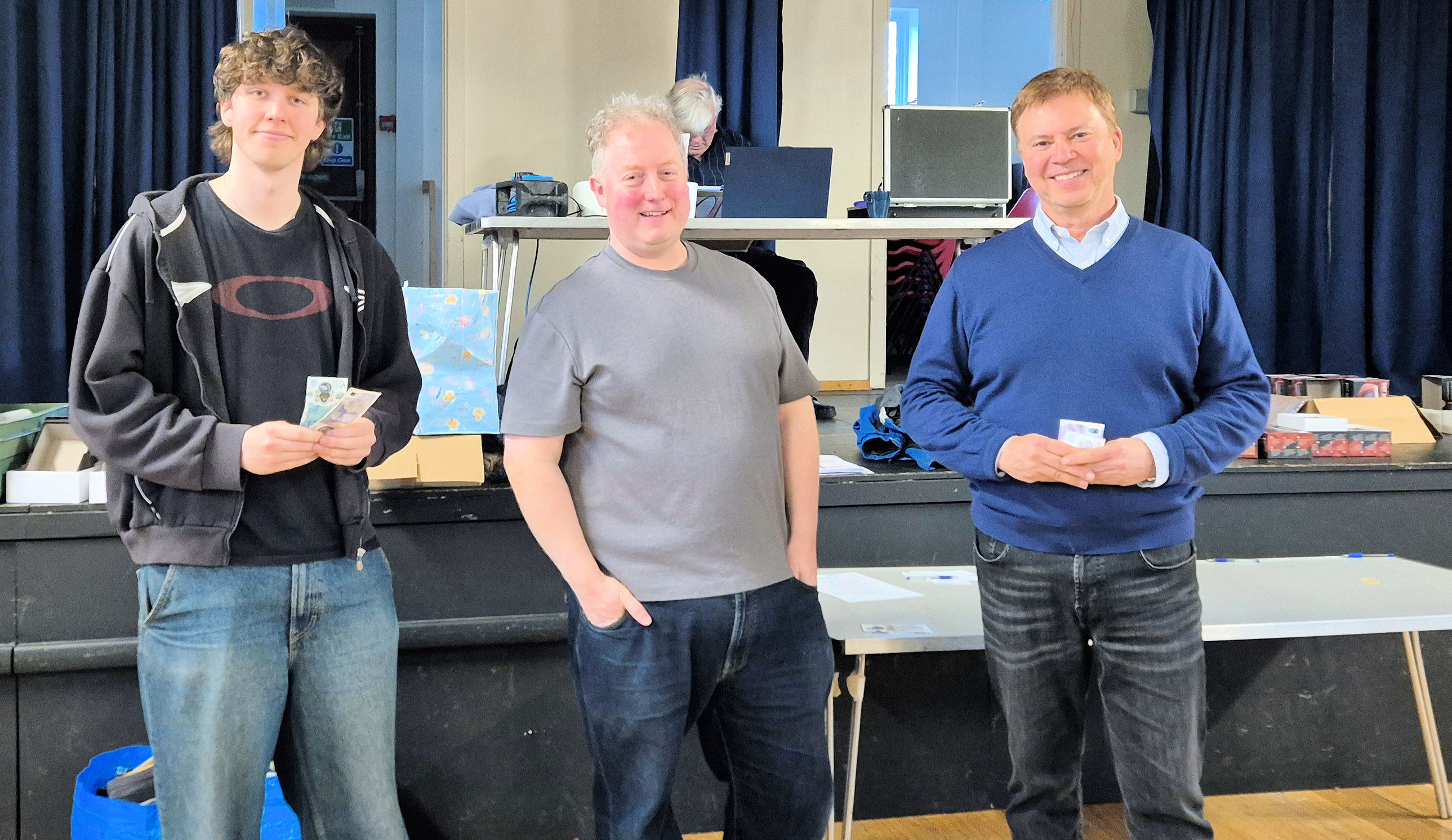 Chris Gant and Ellis Manning collect prize for being second in the blitz